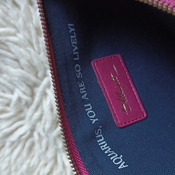 Miss Albright  cosmetic bag - Picture 3 of 11